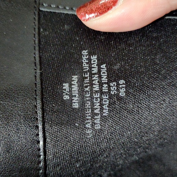 Bandalino Tall Black Riding Boots Low Heel Buckle Strap Leather 9.5 - Picture 3 of 3